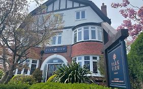 Park View Apartment & Rooms